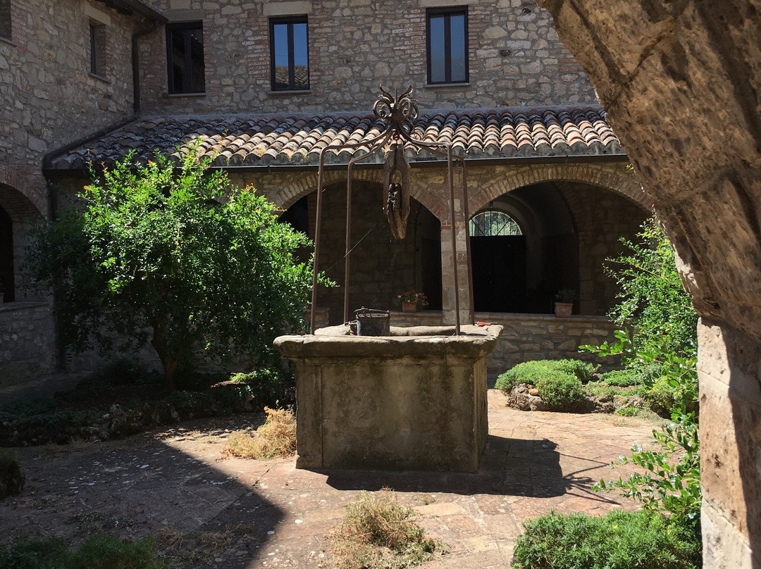 Convento santa Maria della Spineta-Fratta Todina必去景点
