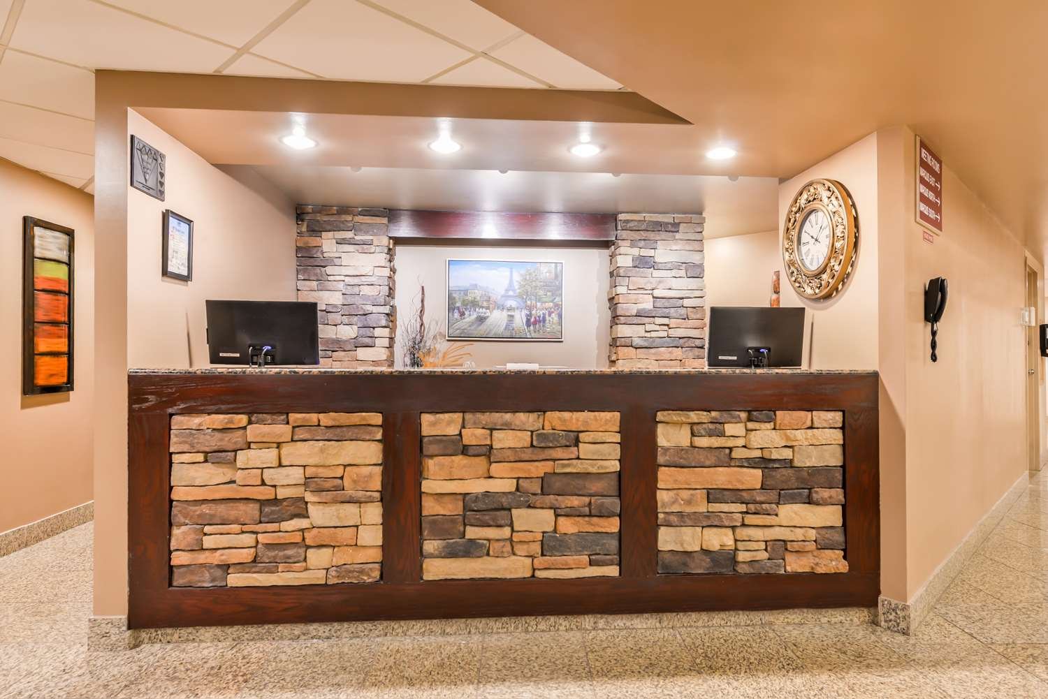 Best Western Marquis Inn & Suites-官方