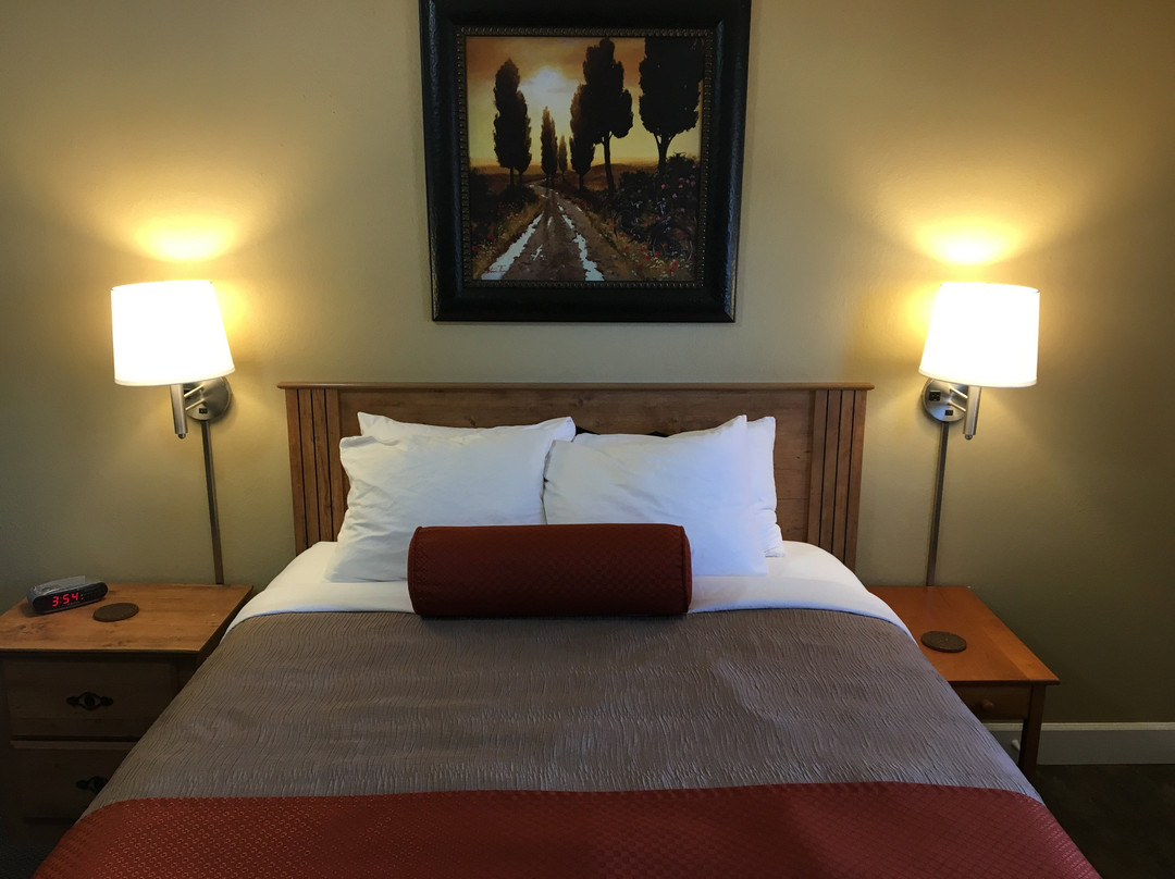 Rufus Hillview Inn主图