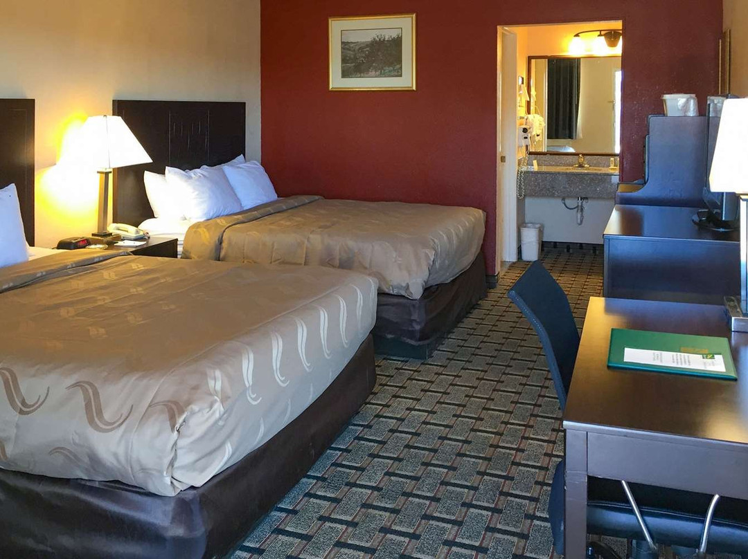 Corporate Hospitality Housing - Big Spring主图