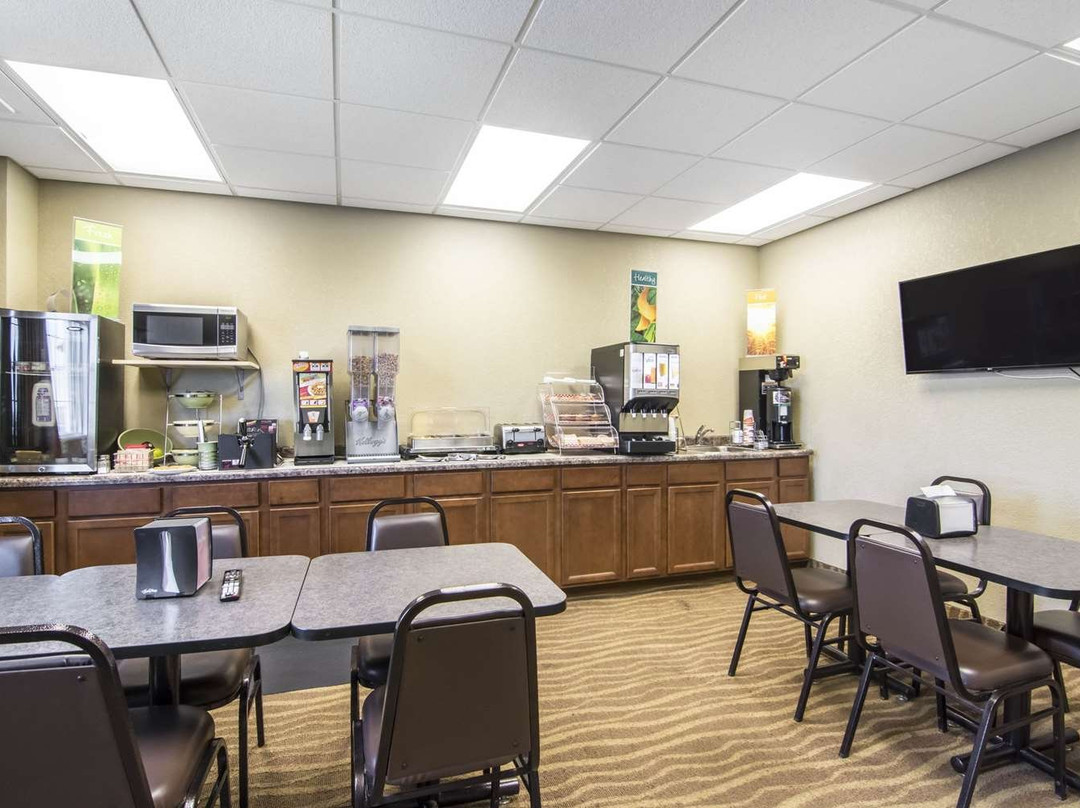 Quality Inn & Suites主图