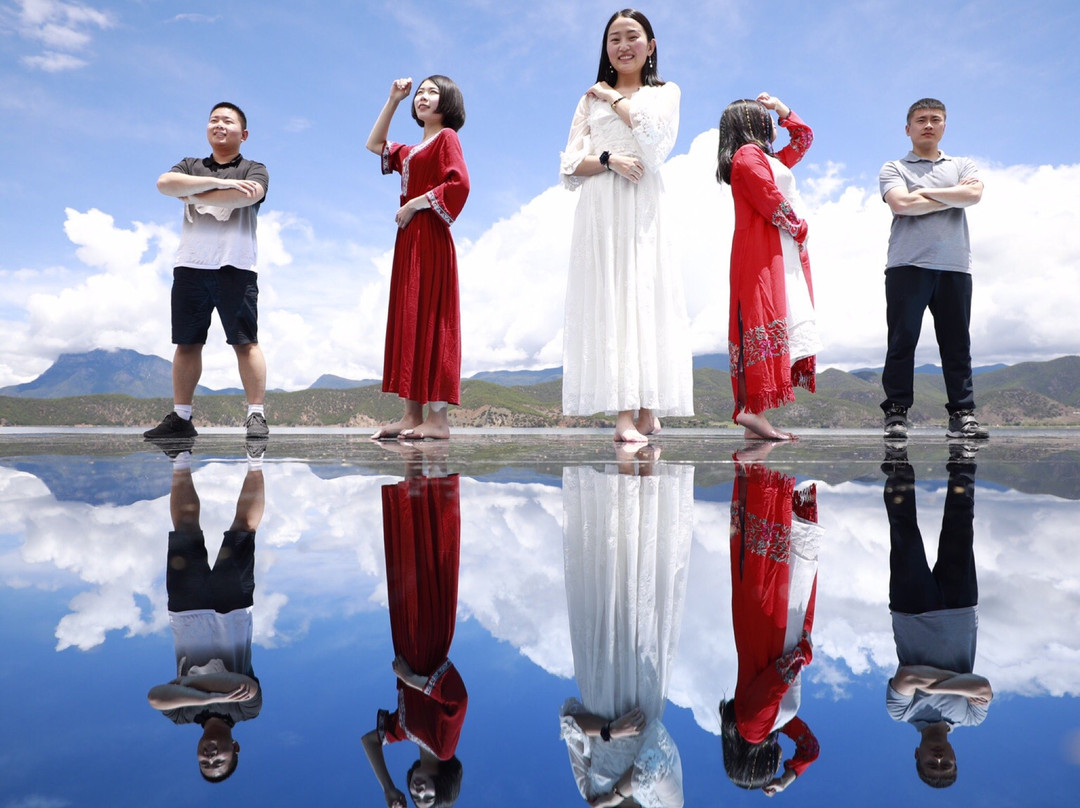 普若瓦蓝酒店主图