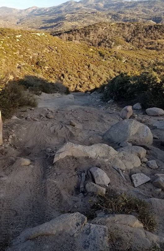 Willow Creek Jeep Trail-箭头湖必去景点