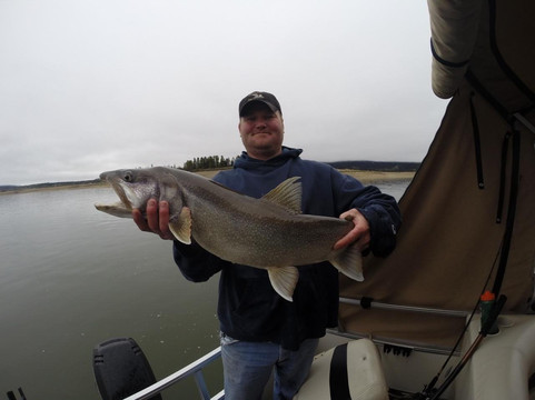 Granby Bait N Tackle-格兰德湖必去景点