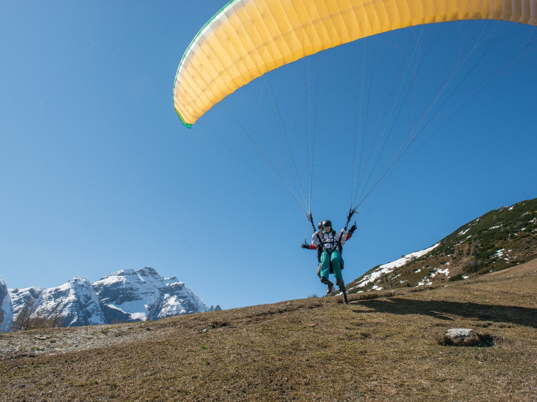 Oxygen Paragliding-Kaparelli必去景点