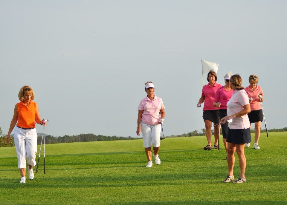 Hardisty Lakeview Golf Course-Hardisty必去景点