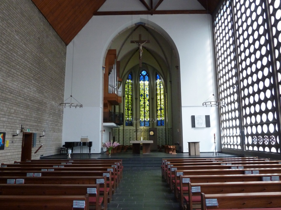 Kath. Karmelkirche-杜伊斯堡必去景点
