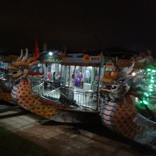 Park February 3-顺化必去景点