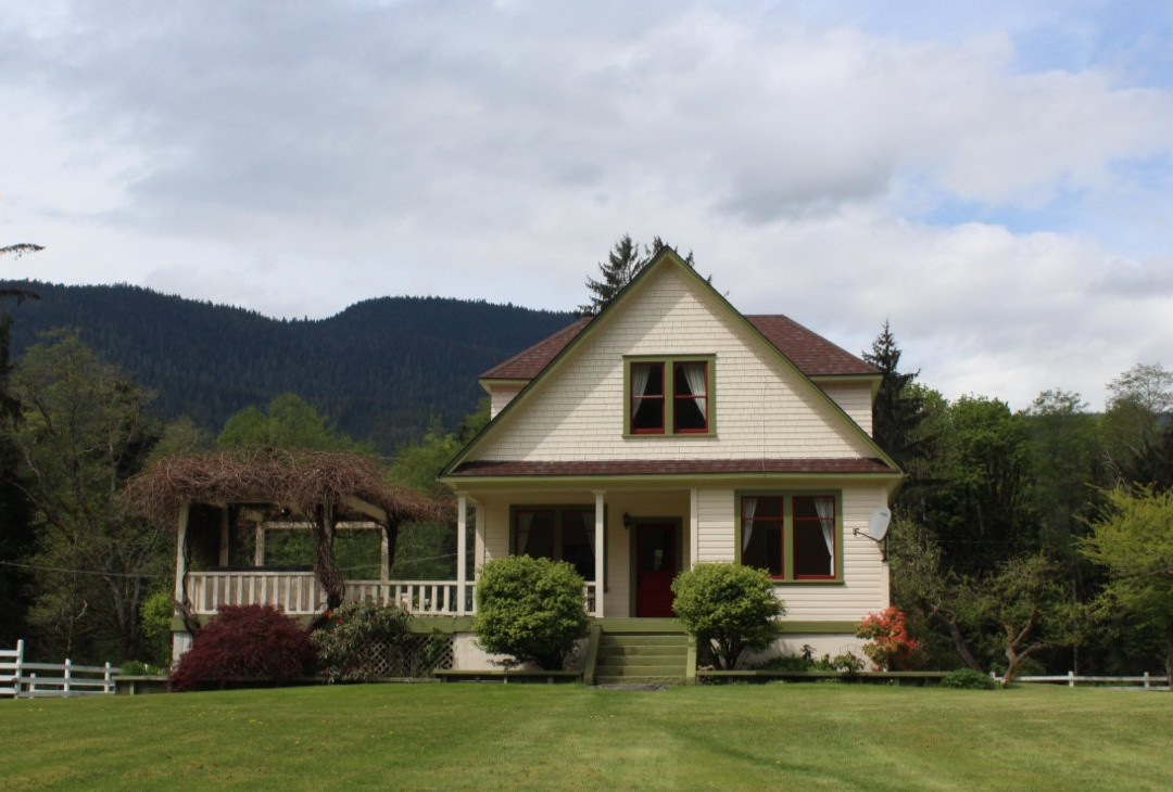 Salmon River Guesthouse