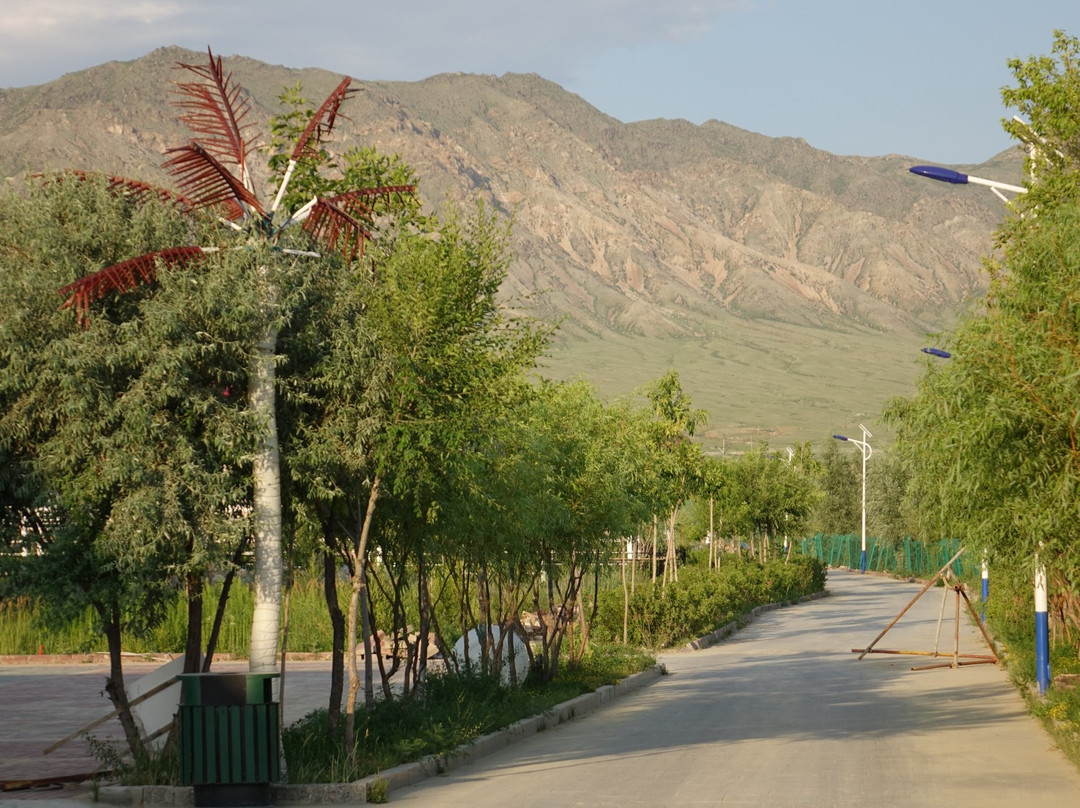 蕴德大酒店主图