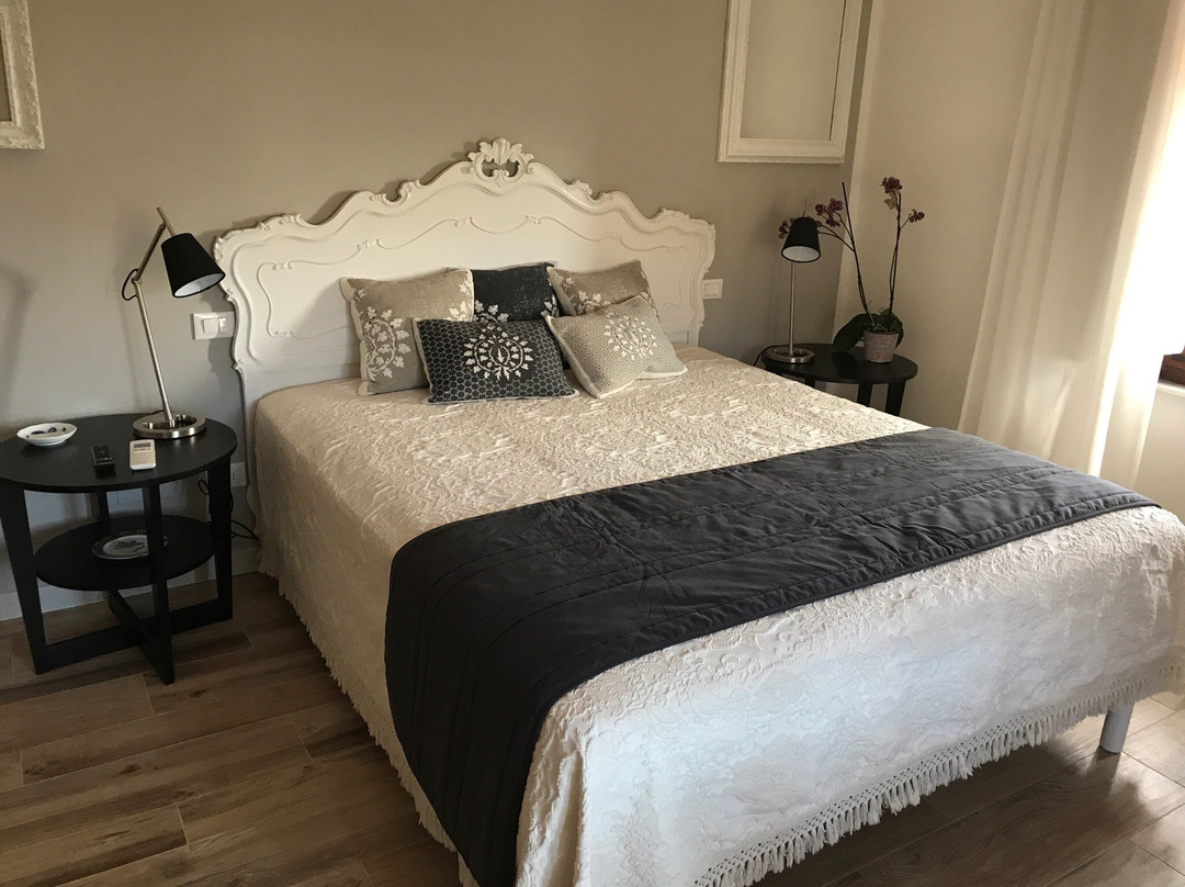 Al 32 B&B