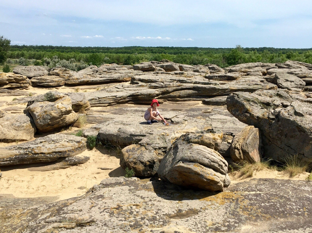 National Historic and Archeological Reserve Stone Grave-Myrne必去景点