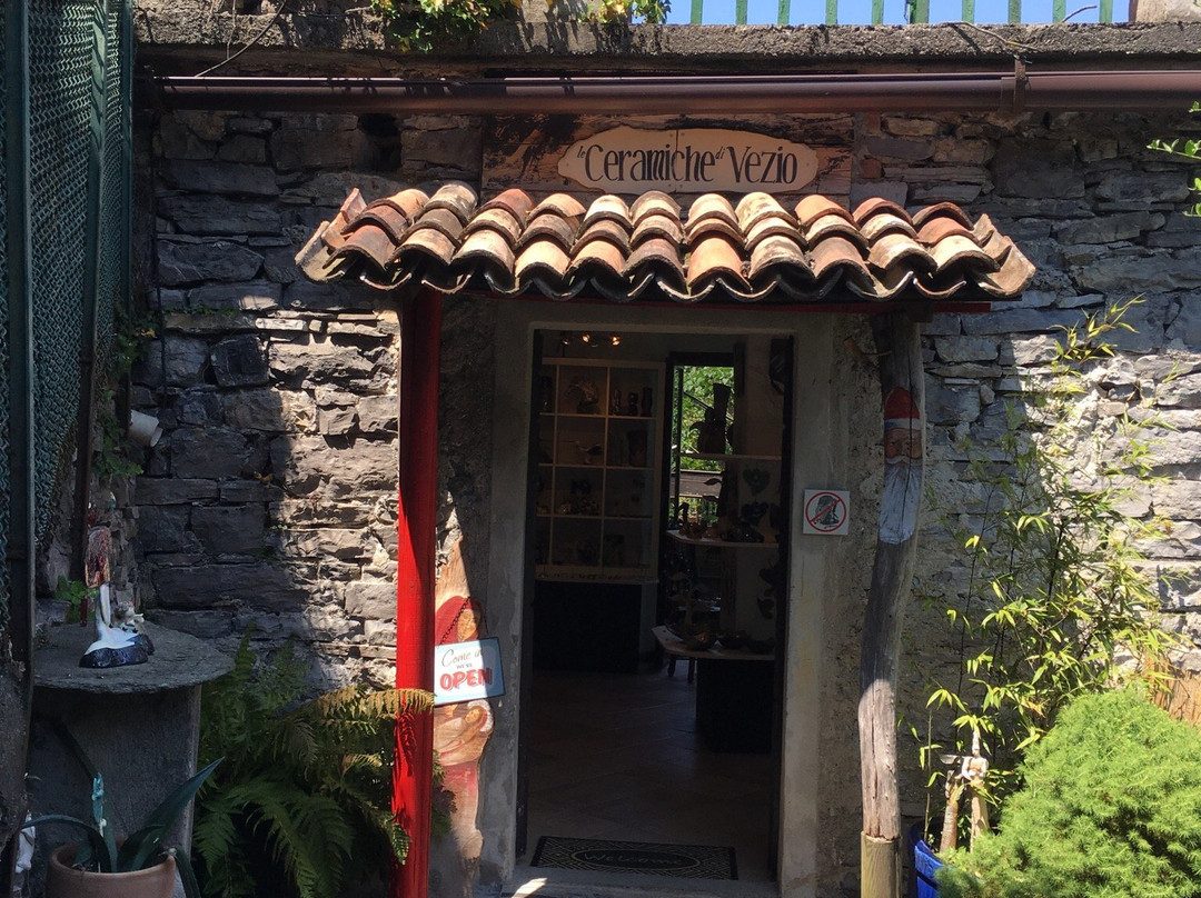 Le Ceramiche di Vezio景点图片