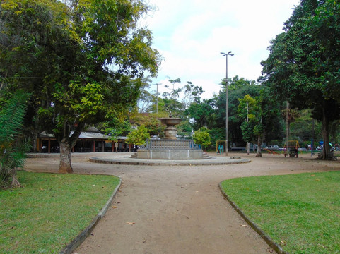 Praca Afonso Viseu-里约热内卢必去景点