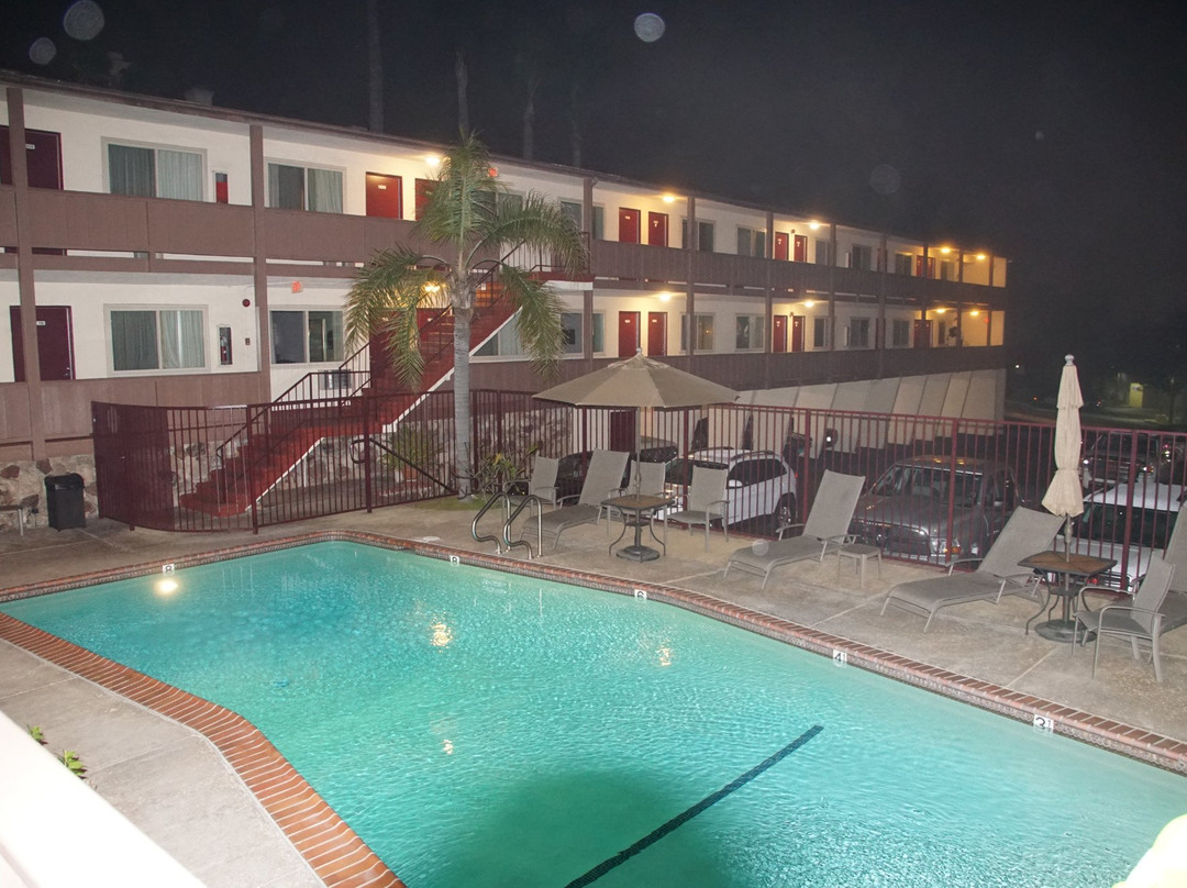 曼哈顿海滩酒店住宿-海马旅馆