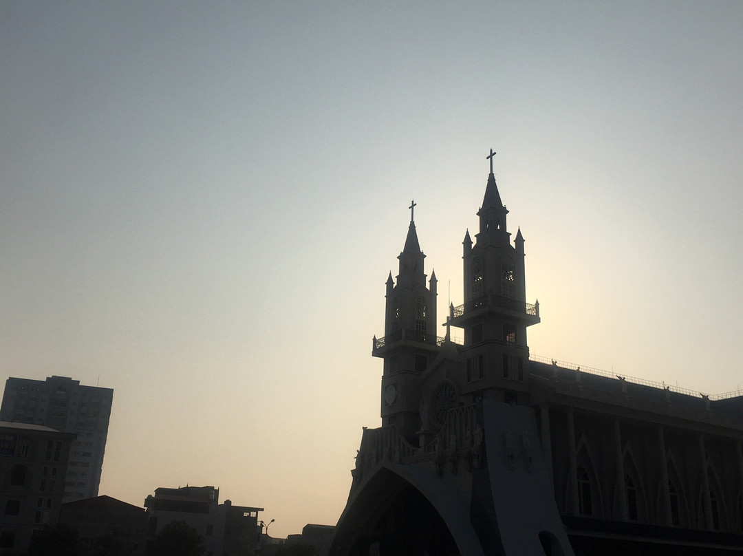 Sacred Heart of Jesus Cathedral景点图片