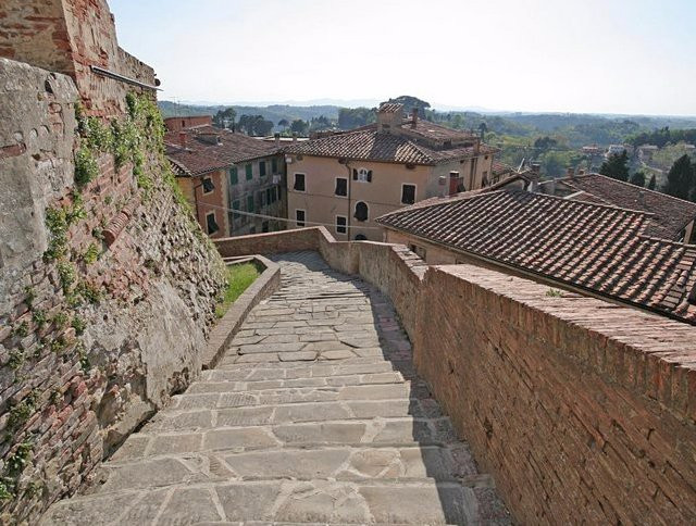 Castello dei Vicari景点图片