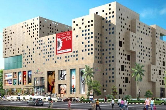 Marhaura酒店住宿-VijayaTej Clark Inn Patna - Bihar