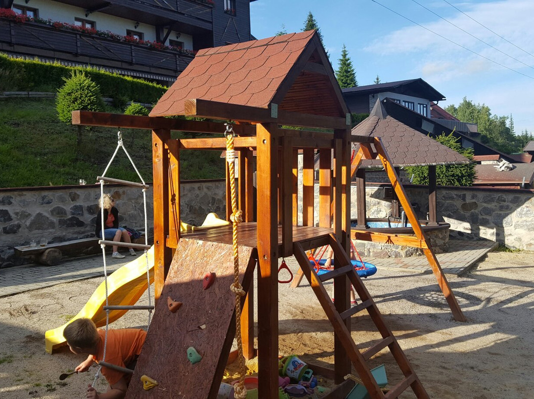 Pension H