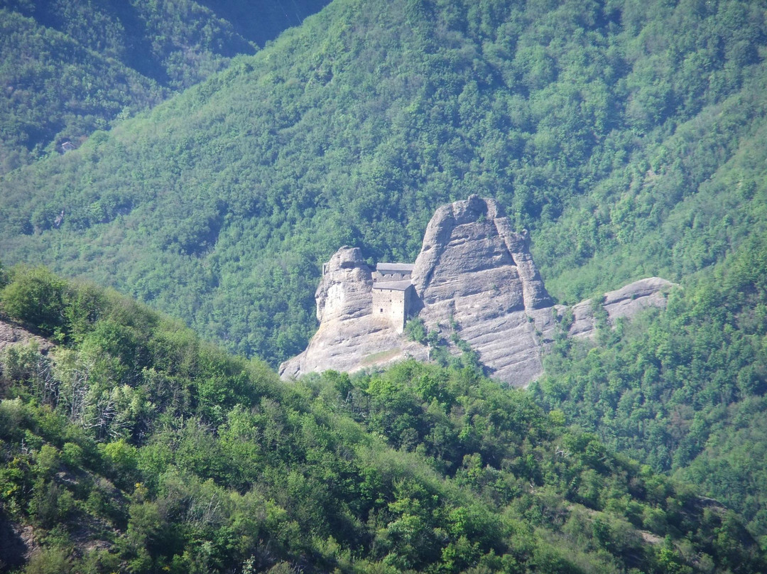 Monte Castello Crocefieschi景点图片