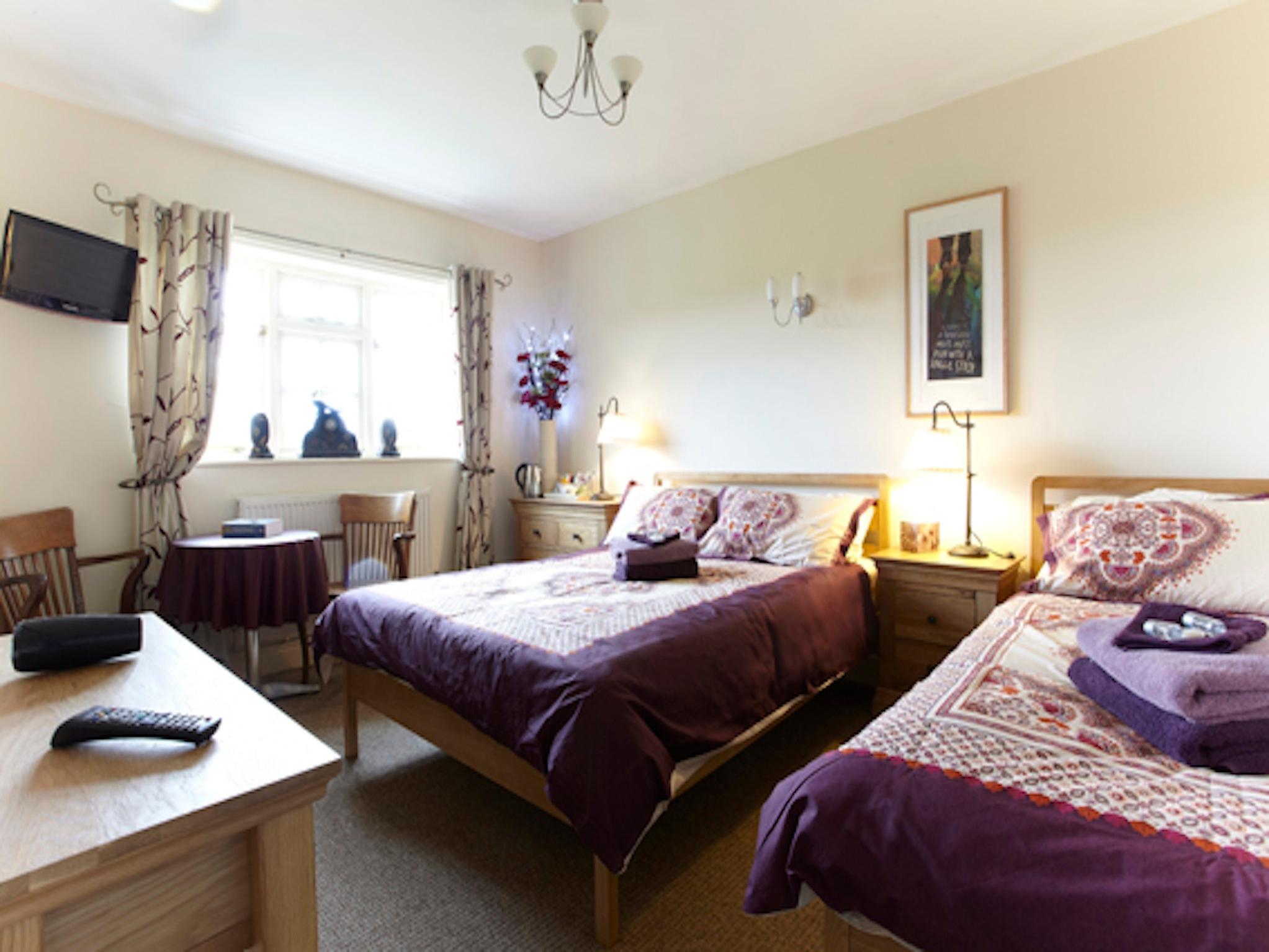 Wayside B&B-官方