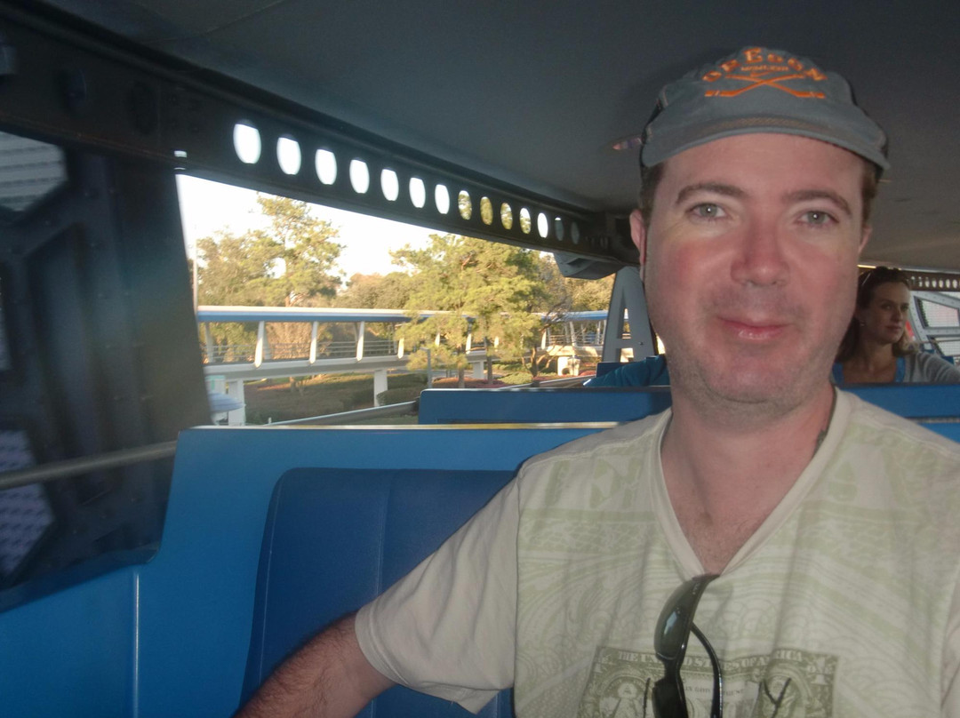 Tomorrowland Transit Authority PeopleMover-奥兰多必去景点