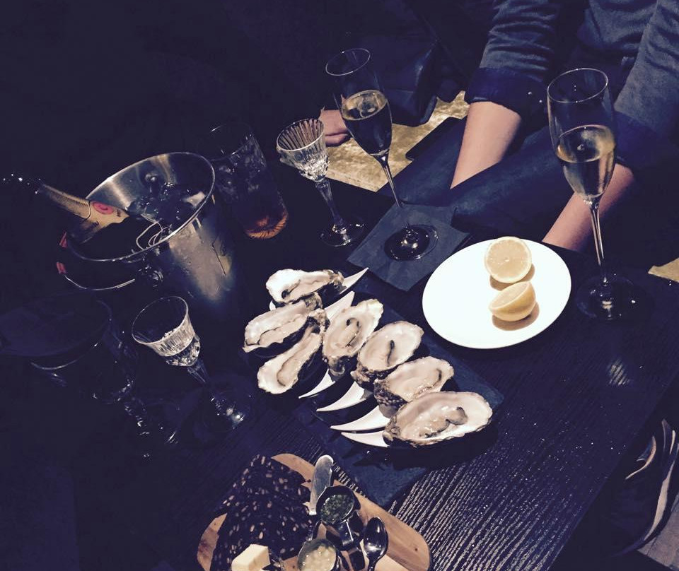 The Bubbles. Champagneria-维尔纽斯必去景点