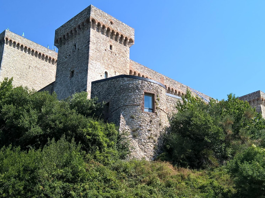 Rocca Albornoz di Narni景点图片