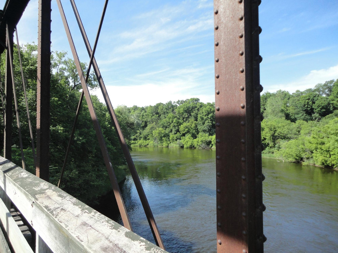 Red Cedar State Trail景点图片