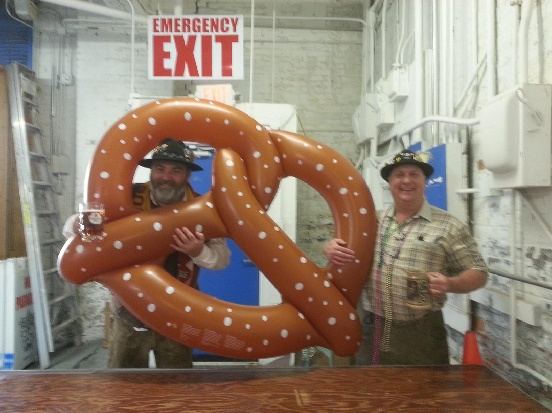 Servatii Pastry Shop and Deli