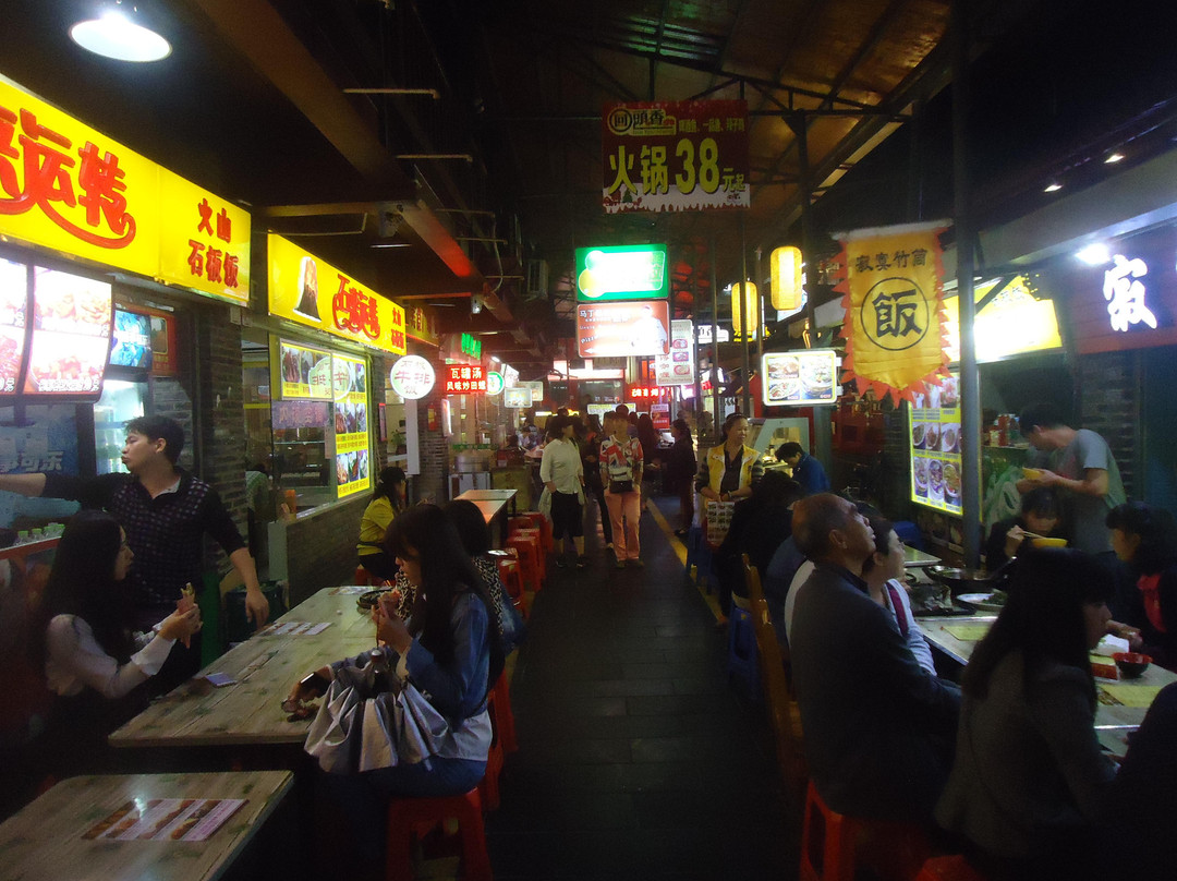 尚水美食街-桂林市必去景点