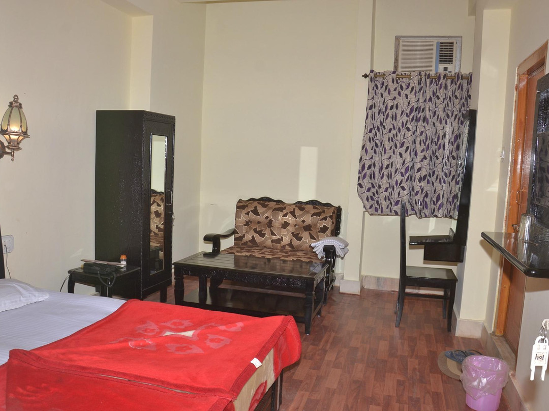 Hotel N Chandra Palace主图