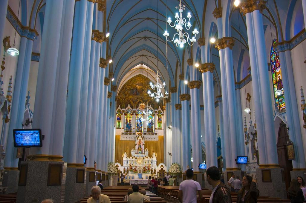 Matriz Catedral Nossa Senhora da Conceição-瓜鲁柳斯必去景点