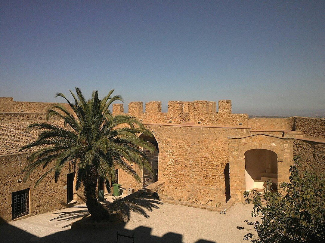 Castello di Chiaramonte景点图片