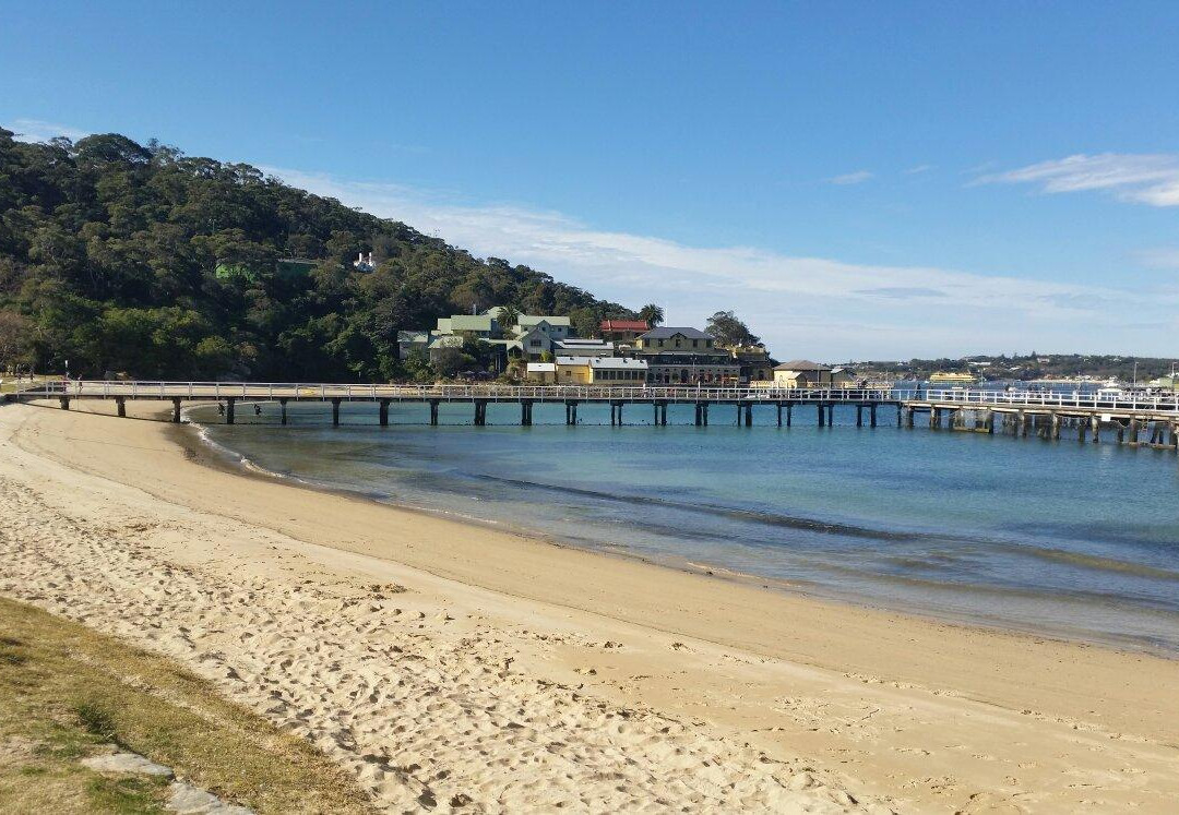Walking Trail To Chowder Bay景点图片