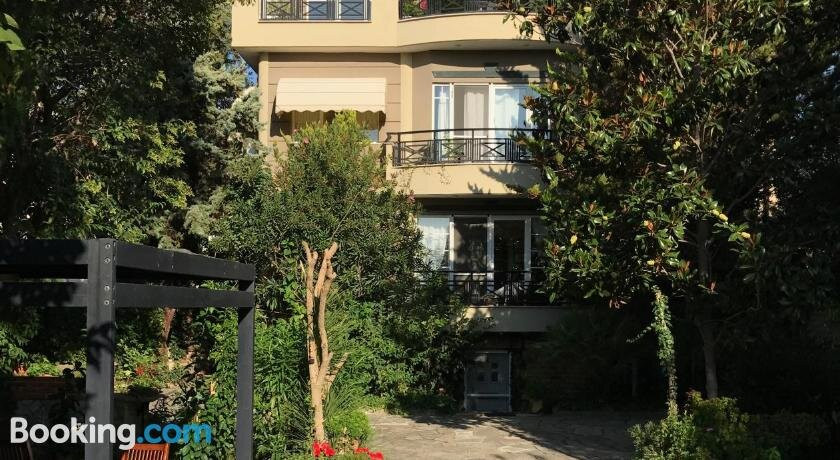 Paneon Apartments