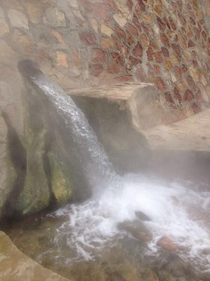 Natural Hot Springs-Korbous必去景点