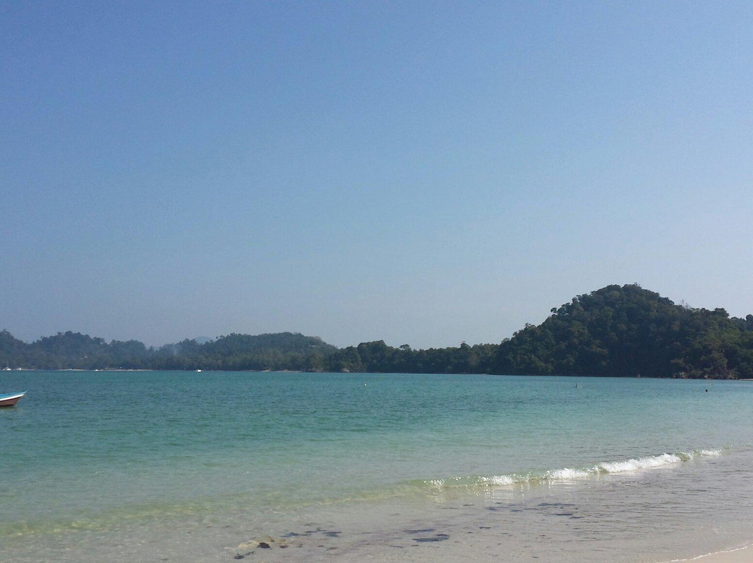 Ao Khao Kwai (Buffalo Bay)景点图片