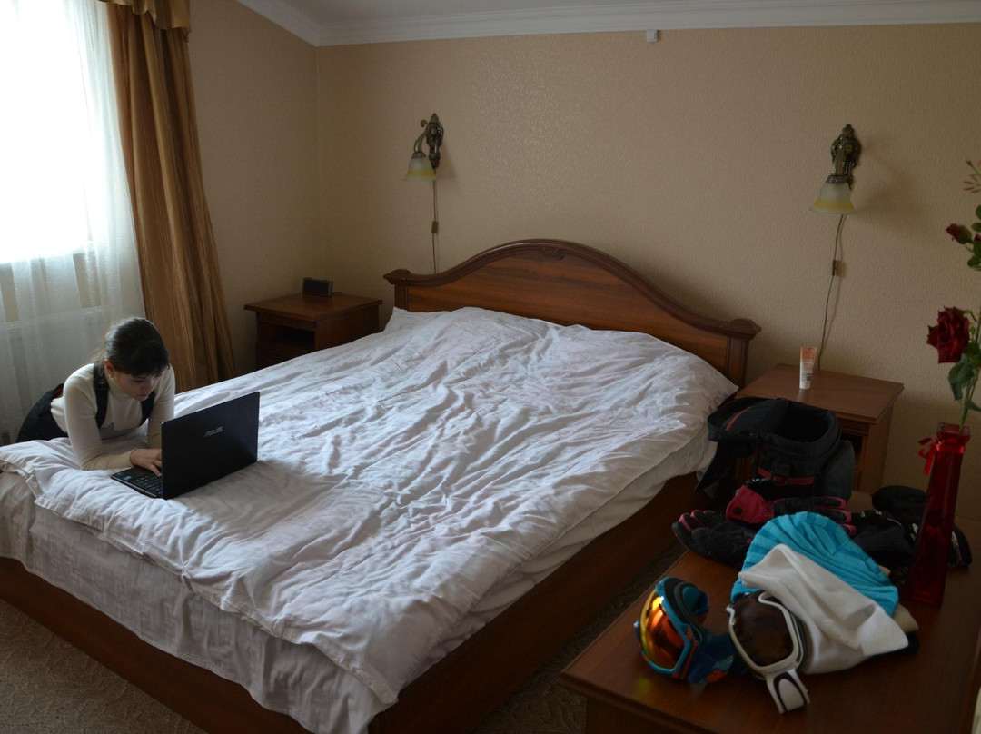 Novyy Krugozor酒店住宿-Antau Hotel