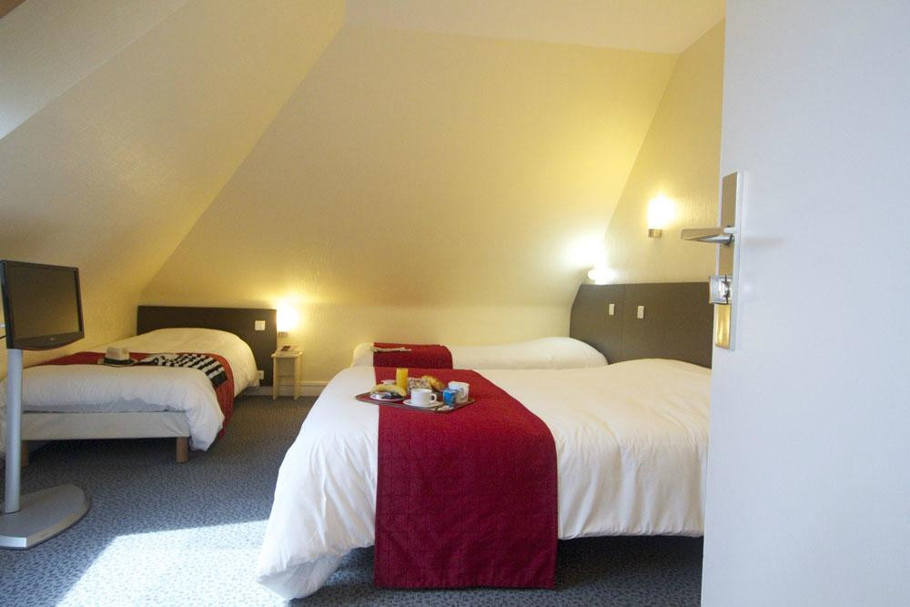 莱奥波乐酒店主图