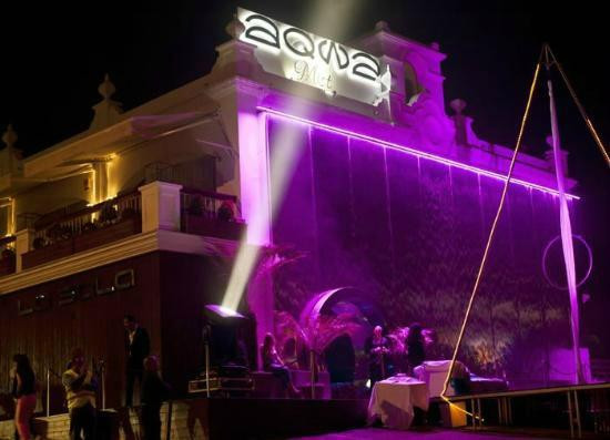 Aqwa Mist-巴努斯港必去景点