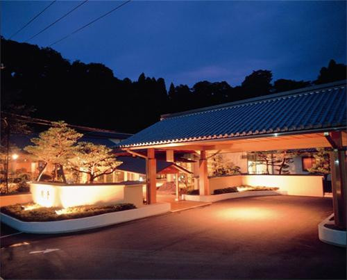金泽犀川温泉川端之汤 宿 泷亭