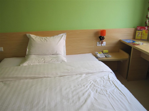 嘉舍美学酒店（南昌火车站八一广场店）主图