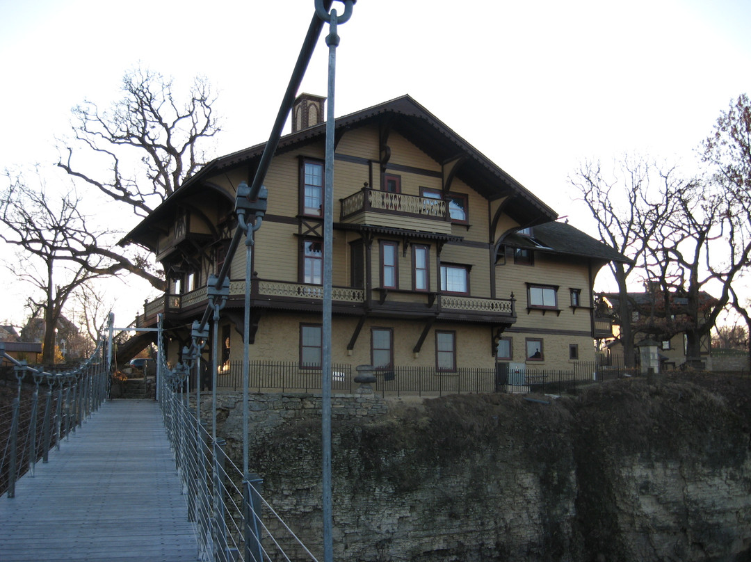 Tinker Swiss Cottage Museum & Gardens-罗克福德必去景点