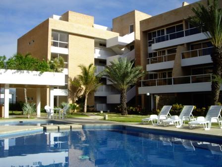 Conjunto Loma Real en Isla Margarita-泳池