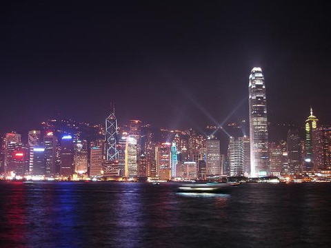 幻彩咏香江灯光表演-香港必去景点