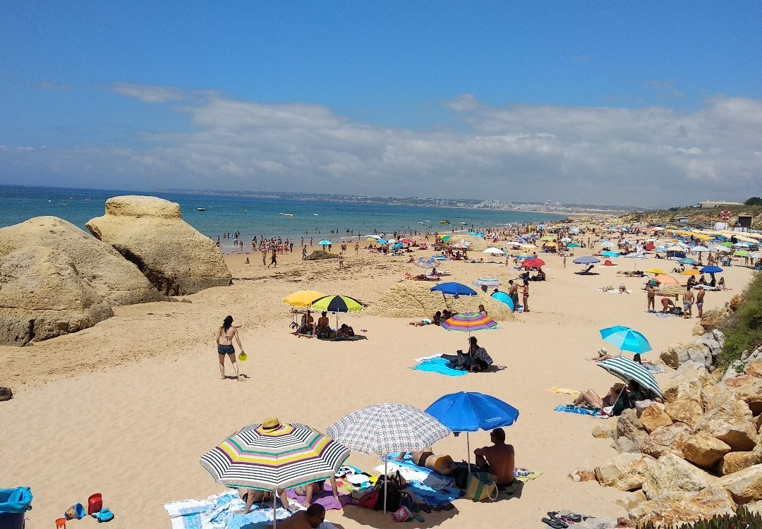 Praia da Galé景点图片