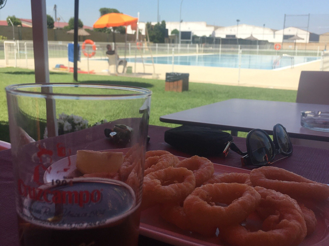 Valtierra餐馆和美食-Bar Restaurante Las Piscinas
