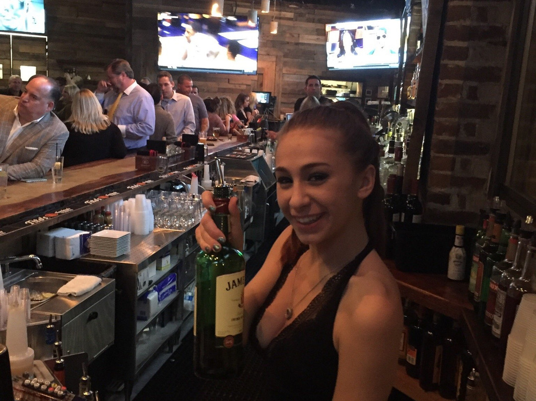 Red Rock Tap & Grill