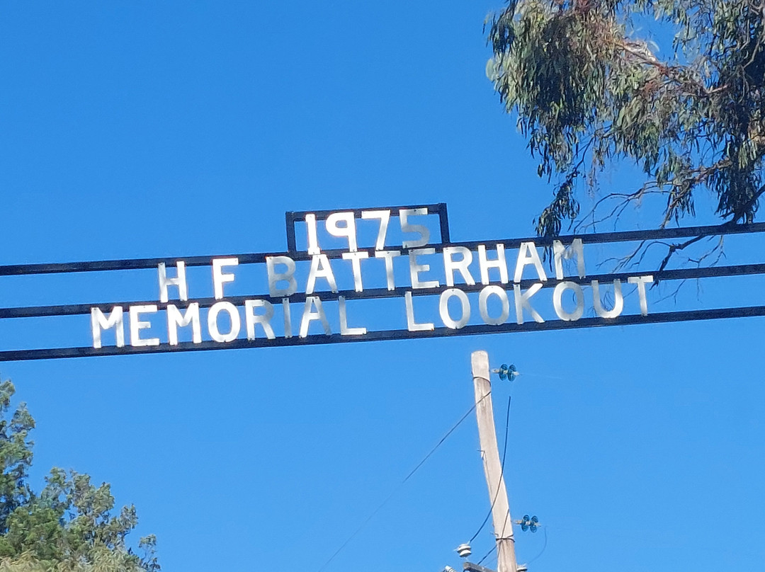 HF Batterham Memorial Lookout景点图片